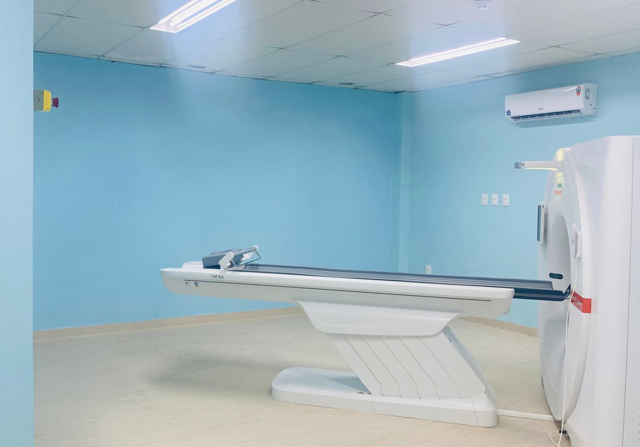 CHS Barreiros inaugura sala de tomografia